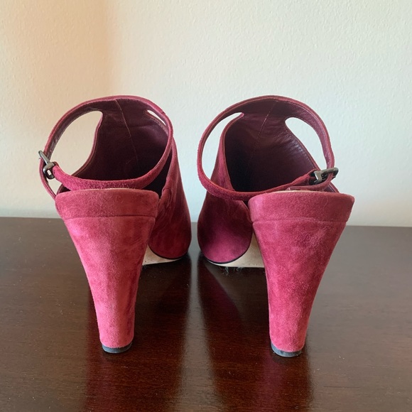 Via Spiga Raspberry Suede Block Heel - Picture 3 of 3